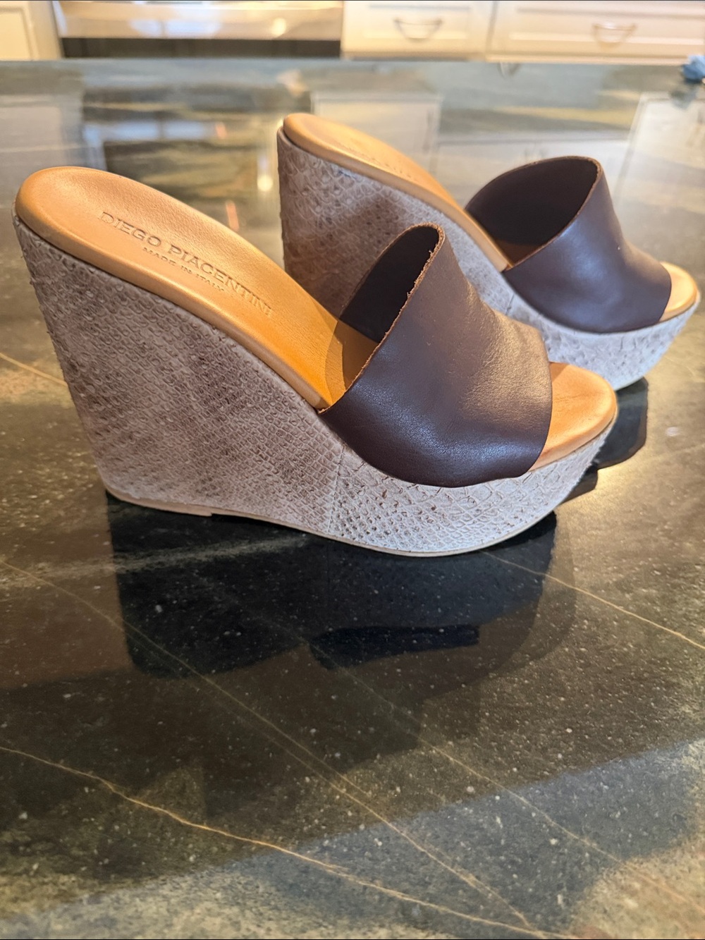 MADE IN ITALY Brown Leather Wedge Sandals ORIGINAL PRICE 450$